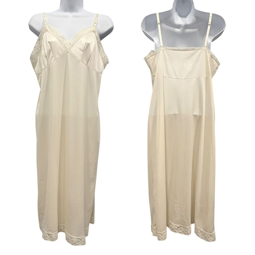 VTG Vanity Fair Baby Doll Slip Dress Satin Lace Ivory Coquette Romantic Size 38